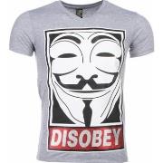 T-shirt Korte Mouw Local Fanatic Anonymous Disobey Print