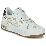 Lage Sneakers Guess TOKYO