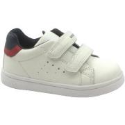 Lage Sneakers Geox GEO-E23-B352CA-WN-b