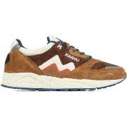 Sneakers Karhu Aria 95