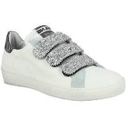 Sneakers Meline KUC 81