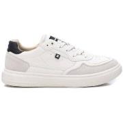 Lage Sneakers Xti 142242