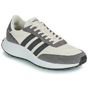 Lage Sneakers adidas RUN 70s