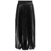 Rok Only Lyon Pleated Shine Skirt - Black