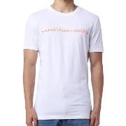 T-shirt Calvin Klein Jeans -