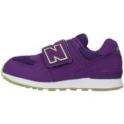 Lage Sneakers New Balance PV574IP1