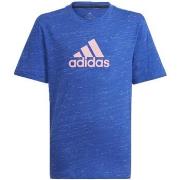 T-shirt adidas -