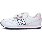 Lage Sneakers New Balance PV500FGP