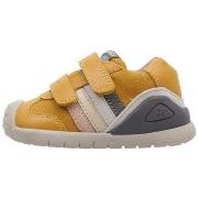 Lage Sneakers Biomecanics 241110