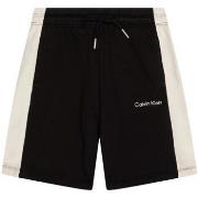 Broeken Calvin Klein Jeans -