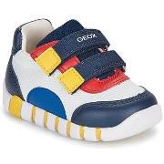 Lage Sneakers Geox B IUPIDOO BOY