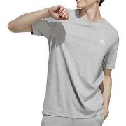 T-shirt adidas -