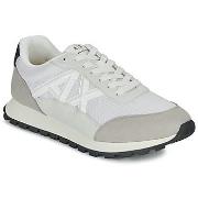 Lage Sneakers Armani Exchange XUX263
