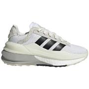 Sneakers adidas Avryn_X