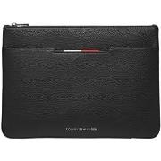 Handtasje Tommy Hilfiger TH CENTRAL POUCH AM0AM13523