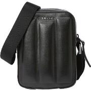 Tas Calvin Klein Jeans Line Quilt Pu Reporter Xs