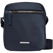 Schoudertas Calvin Klein Jeans SLEEK NYLON REPORTER LV04D3176G