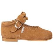 Ballerina's Angelitos 509 Merceditas Camel