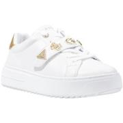 Sneakers Guess DRIFT FLTDRI ELE12