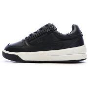 Lage Sneakers TBS -