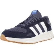 Lage Sneakers adidas RUN 84