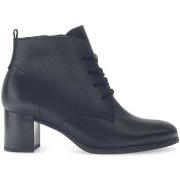 Enkellaarzen Gabor 75.690