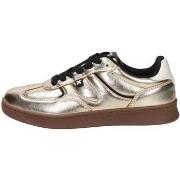 Lage Sneakers Xti 143384