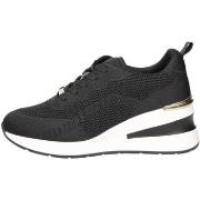 Lage Sneakers Xti 143069