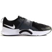 Lage Sneakers Nike Renew Retaliation 4