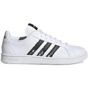 Lage Sneakers adidas Court Beyond