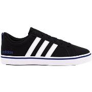 Lage Sneakers adidas JI1959
