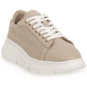 Lage Sneakers Frau 53M1MILK