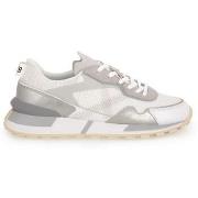 Lage Sneakers Munich 8211001