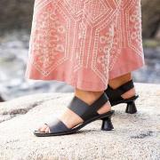 Sandalen El Naturalista 2N8851101005