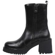 Laarzen Sandra Fontan LAQUESIS