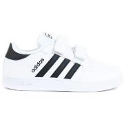 Lage Sneakers adidas Breaknet I