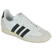 Lage Sneakers adidas BARREDA LO