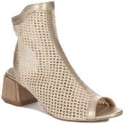 Sandalen Maciejka 0689925000