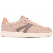 Lage Sneakers Walk In Pitas CLAW WOMAN