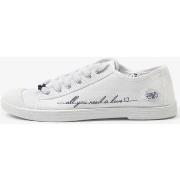 Lage Sneakers Le Temps des Cerises Basic witte geborduurde sneakers