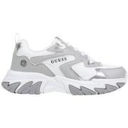 Lage Sneakers Guess NOTISS FLPNTS ELE12
