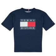 T-shirt Korte Mouw Tommy Hilfiger HERITAGE PRINTED FLAG T-SHIRT