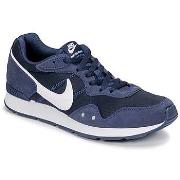 Lage Sneakers Nike VENTURE RUNNER