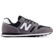 Lage Sneakers New Balance 373