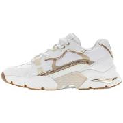 Lage Sneakers Guess FLJCR6ELE12