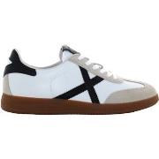 Lage Sneakers Munich 8290162 BARRU 162