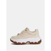 Lage Sneakers Guess FLFBRT ELE12 BERRETT2-CREAM