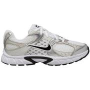 Lage Sneakers Nike HQ6411100
