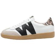 Lage Sneakers Wonders AP-2001