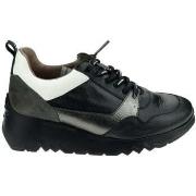 Lage Sneakers Wonders Suki